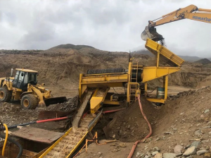 https://www.ascendmining.com/portabel-alluvial-placer-gold-washing-plant-trommel-sluice-box-product/